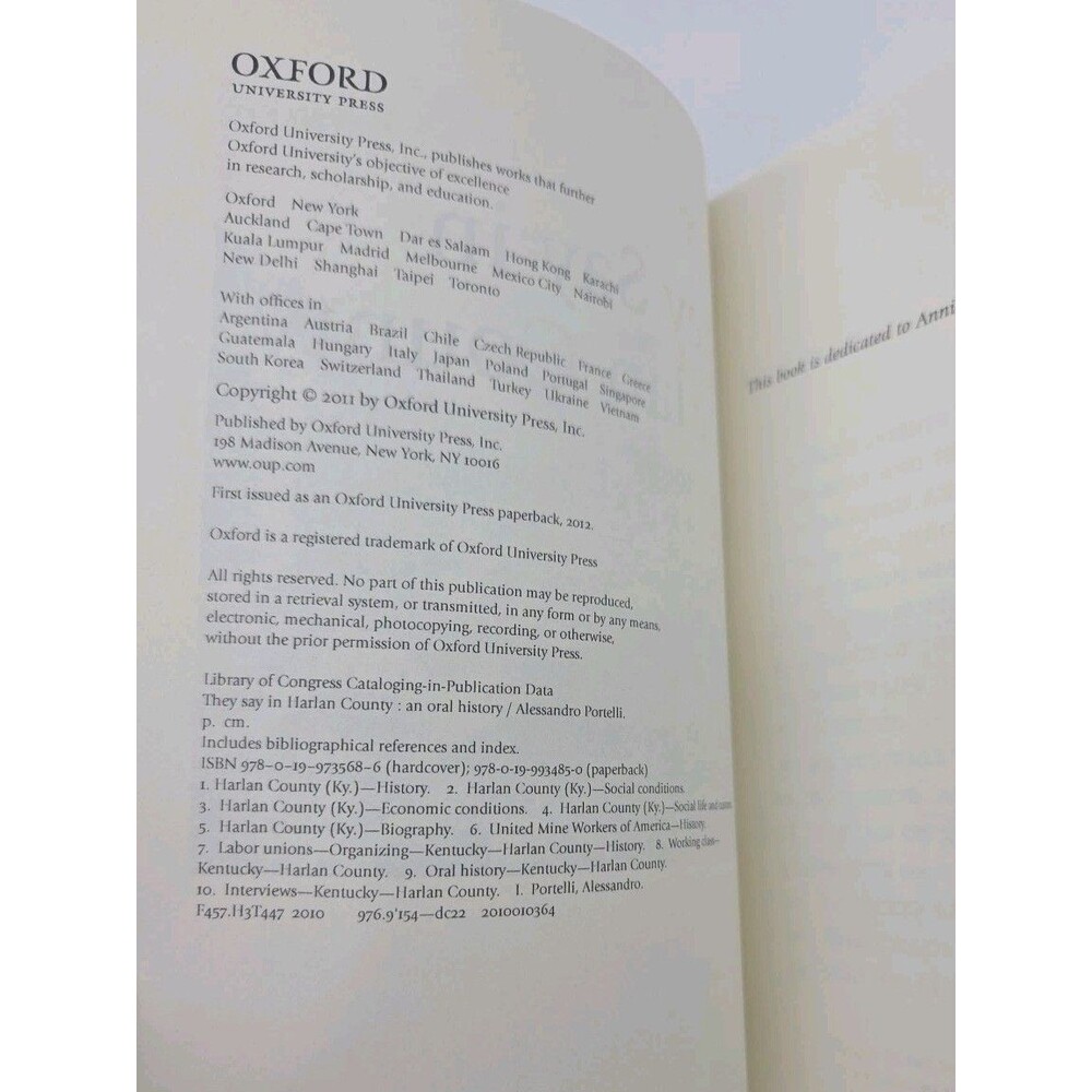They Say in Harlan County: An Oral History (Oxford Oral History Series) Portelli - Picture 4 of 4